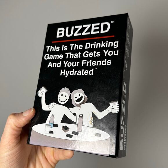 Buzzed "This Is The Drinking Game That Gets Your Friends Hydrated" Card Game - Picture 3 of 6